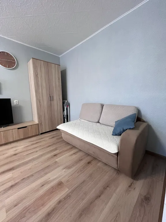 Двухкомнатная квартира около городских прудов