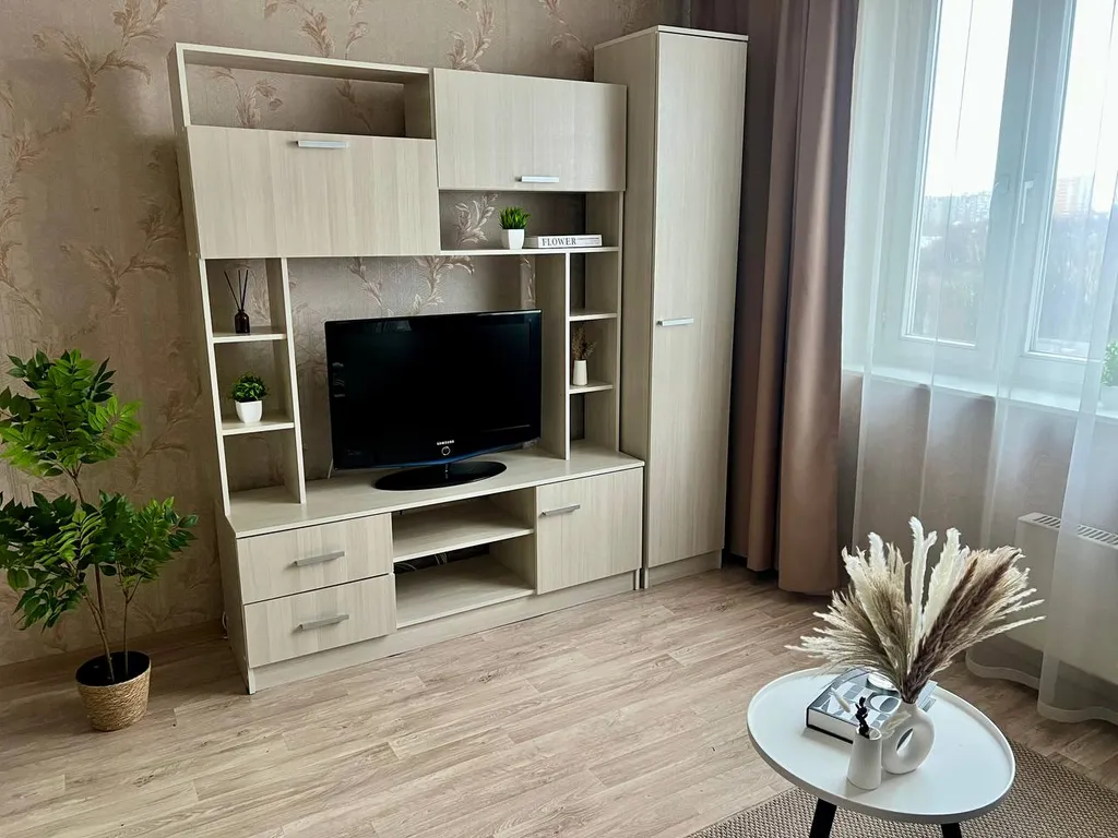 Уютная квартира у метро Молодежная