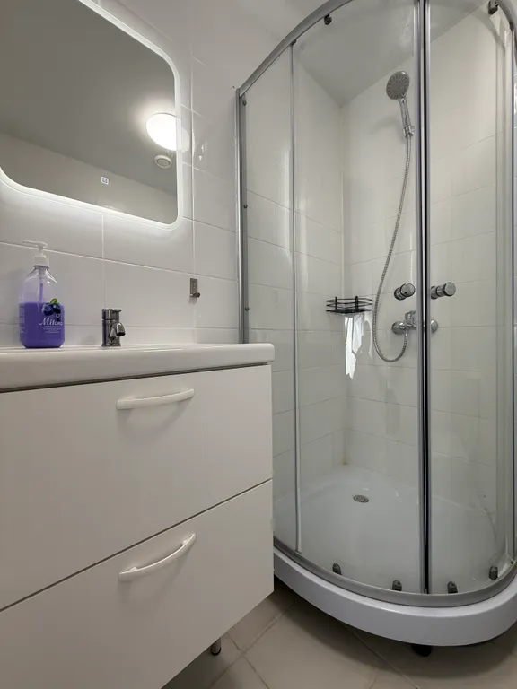 Тут хорошо на Проспекте Космонавтов