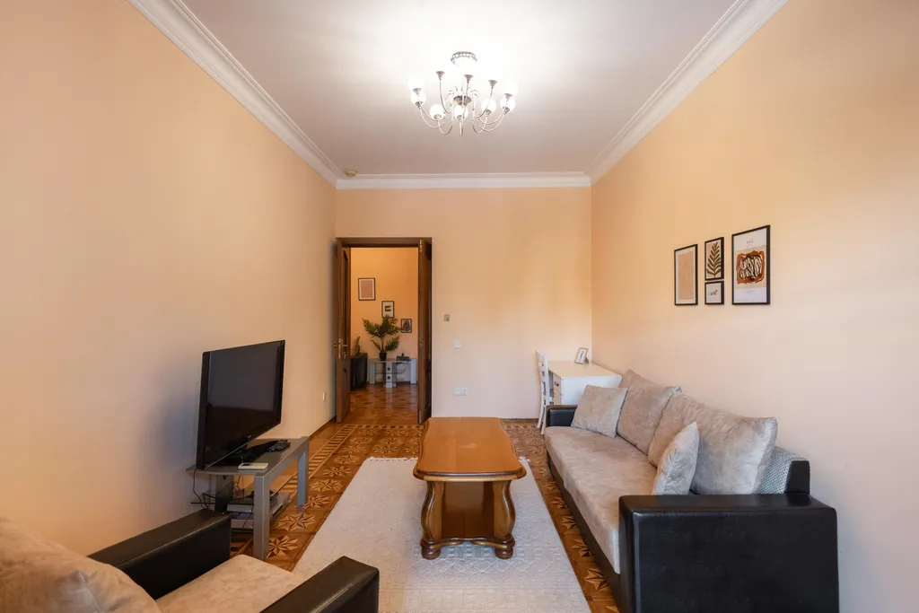 Апартаменты с видом на бульвар на Торговой