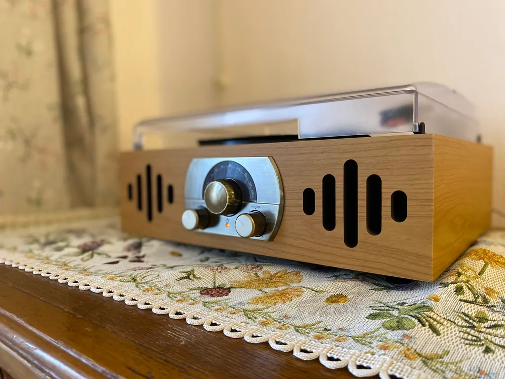 Двухкомнатная квартира Восьмидесятые в самом центре с видом на Волгу