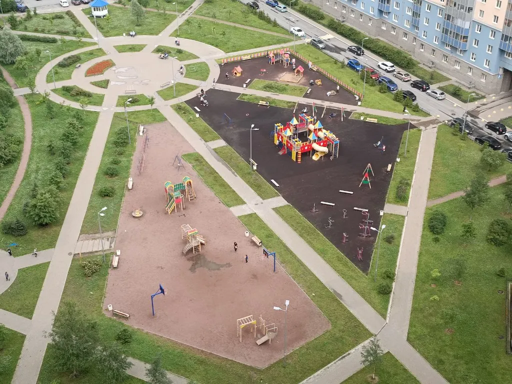 Атмосферная 2-комнатная квартира недалеко от центра