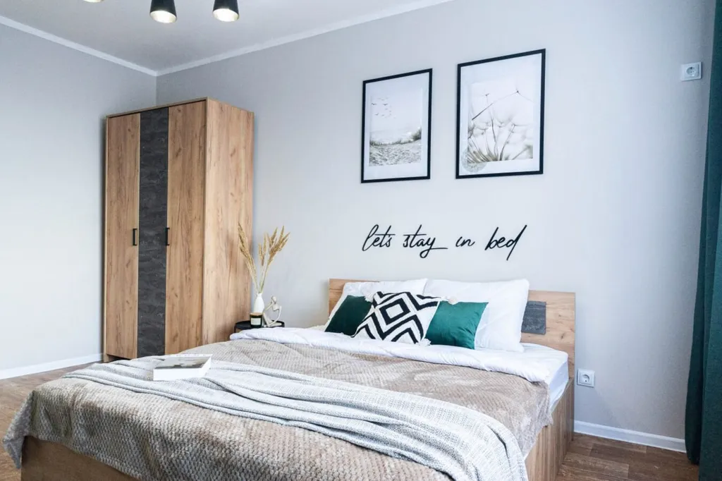 Квартира комфорт-класса Зелёный сканди — аренда посуточно в Балаково