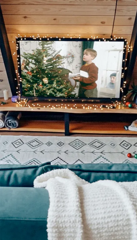 Двухэтажный а-фрейм 2 с панорамным остеклением и террасой