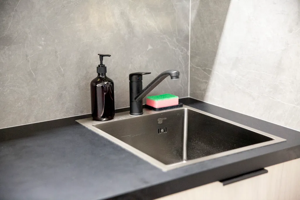 Уютная студия на правом берегу