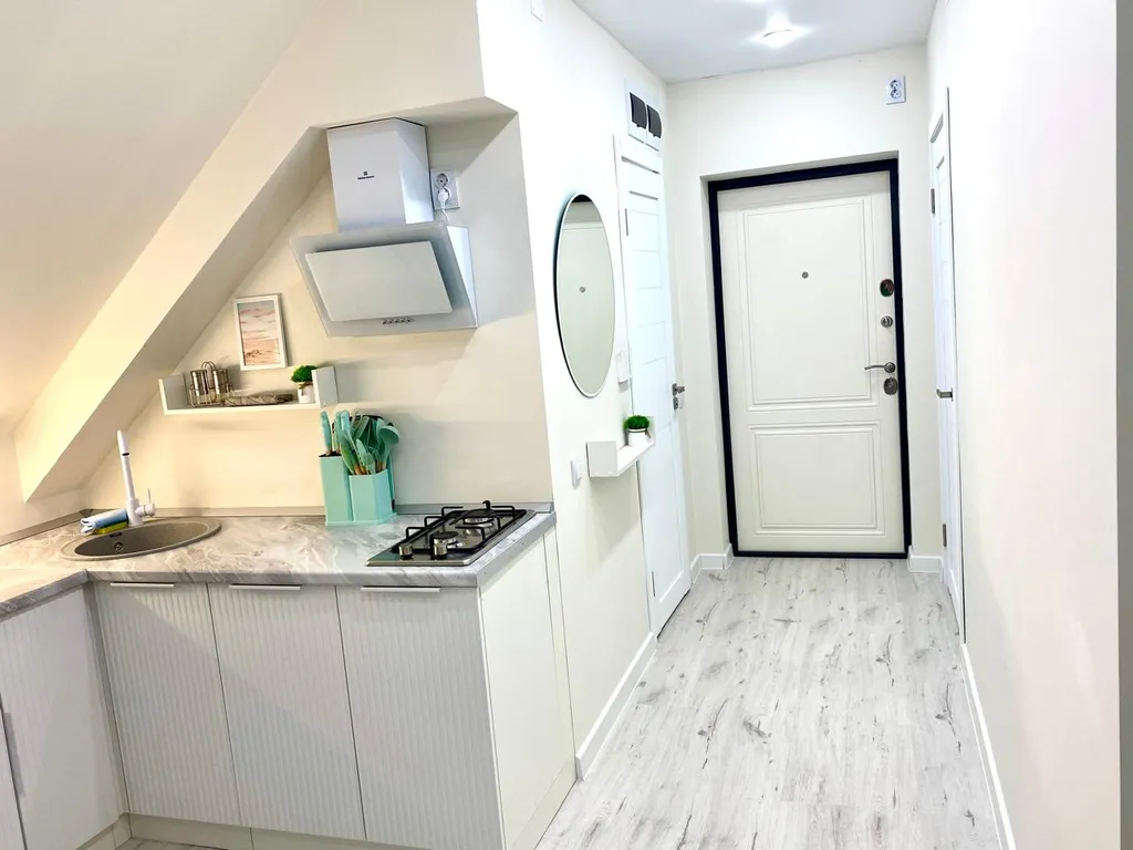 Коттедж Дом с бассейном и своей территорией — Бжид