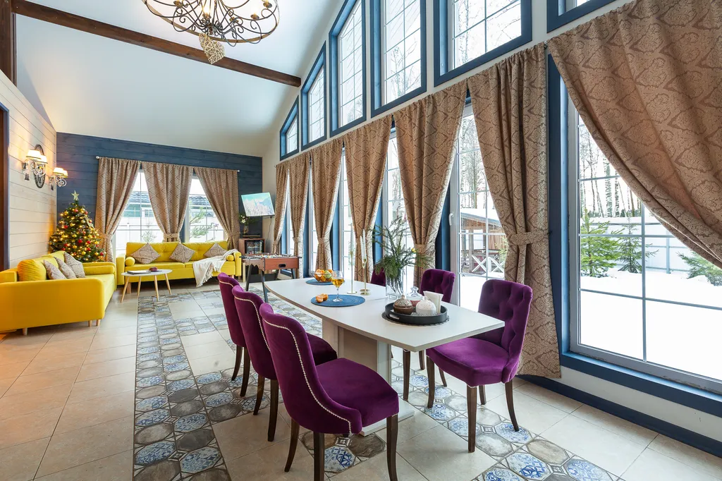 Коттедж Уютный дом с баней и чаном в лесном участке у берега водохранилища — Логиново