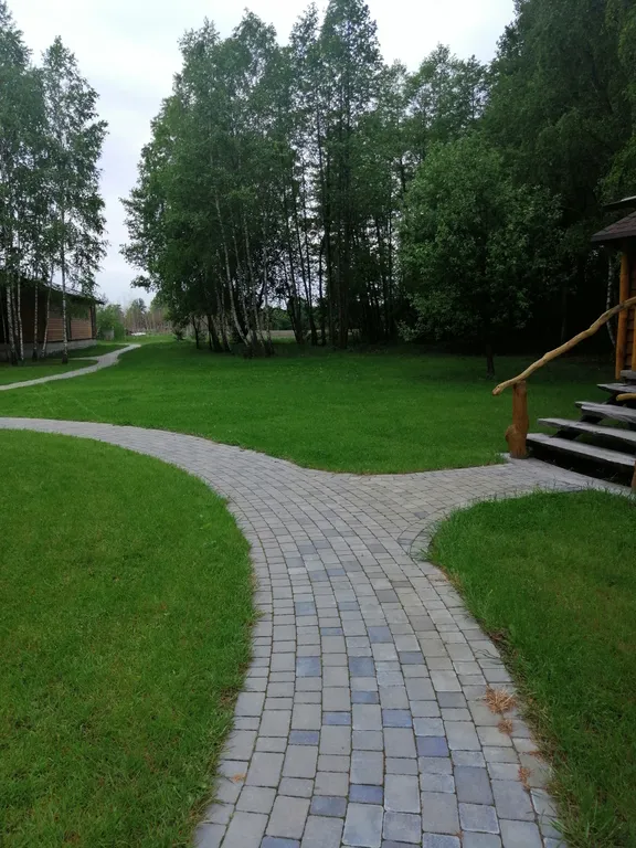 Уютное бунгало в парк-усадьбе Вишня