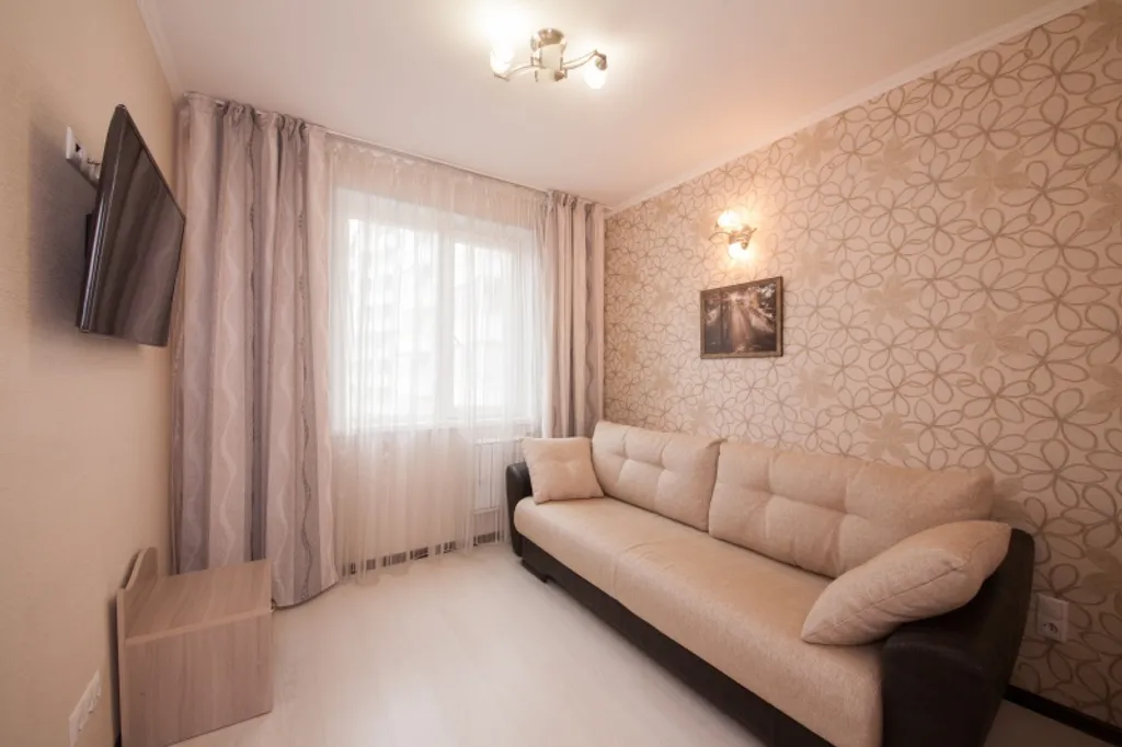 Квартира Квартира Уютная 3х-комнатная на Взлетке — Красноярск