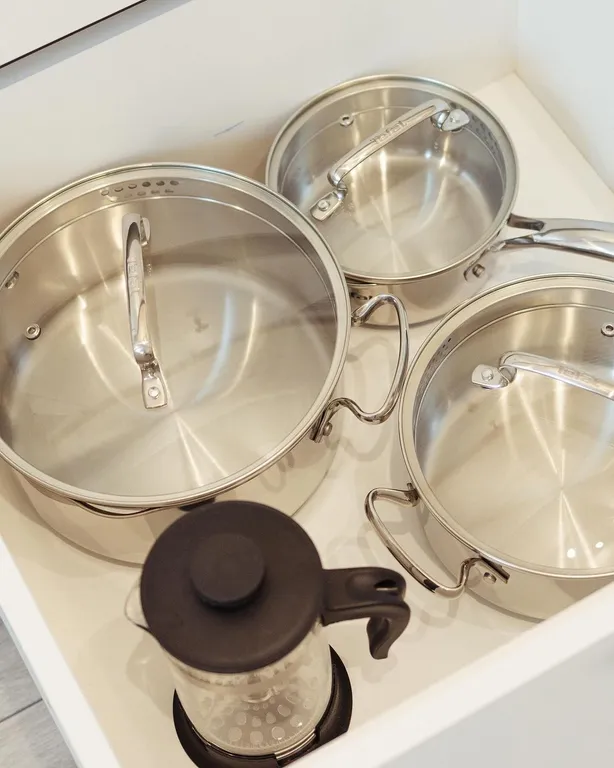 Уютный треугольный домик, качественный сервис и природа ждут вас