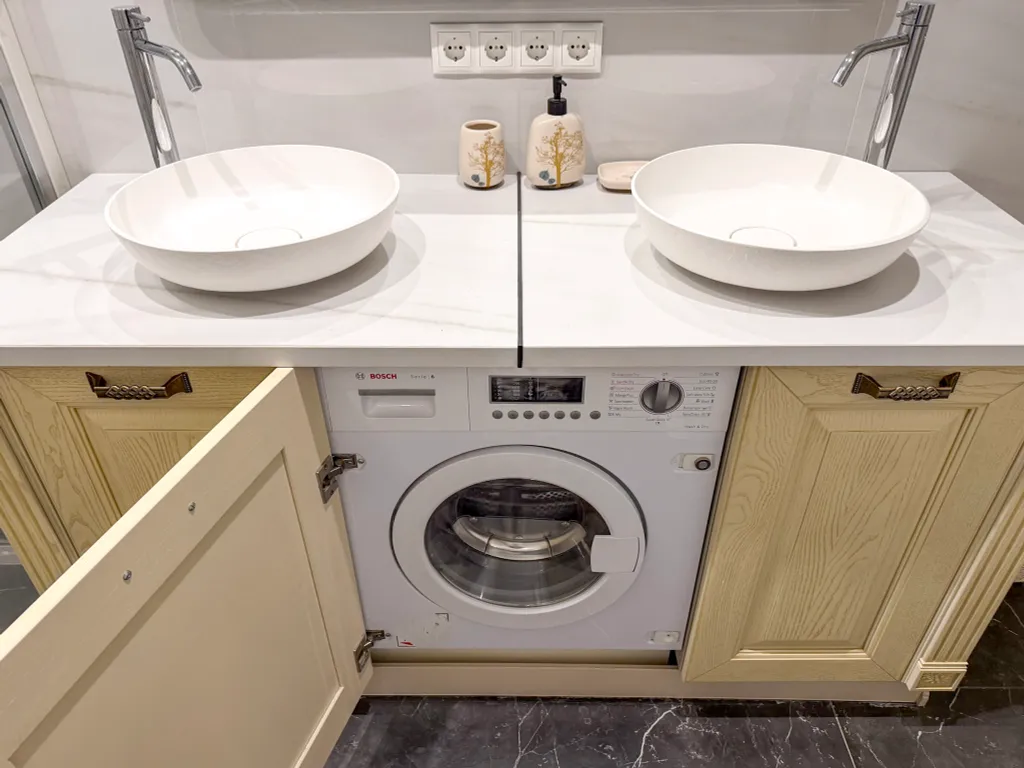 Двухкомнатная квартира на берегу моря, Bellevue Residence