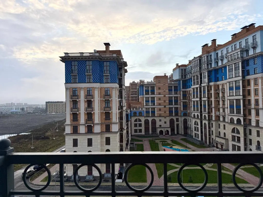 Двухкомнатная квартира с балконом в Лайково