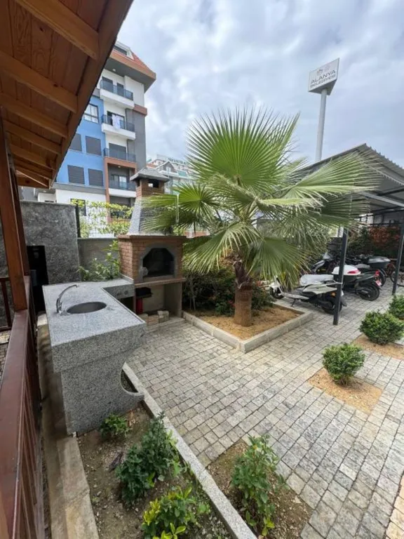 Шикарная квартира рядом с морем