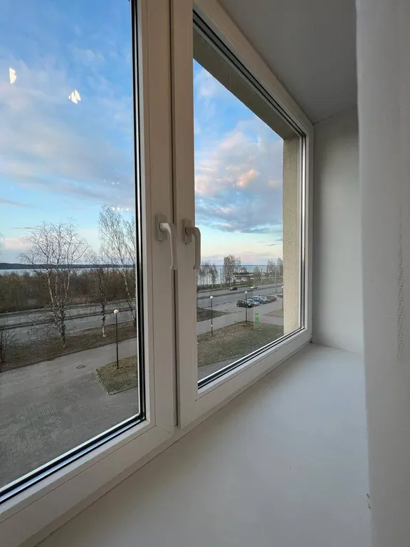 4-комнатная квартира у озера