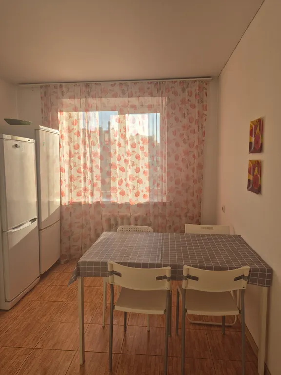 Большая 3 комнатная квартира при въезде в г Уфа со стороны Аэропорта