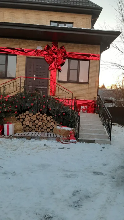 Дом по этажно, отдельным входом