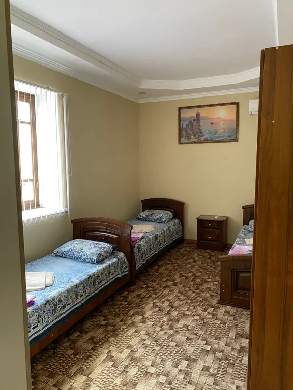 Коттедж Уютный жилой дом на берегу Азовского моря — Кучугуры