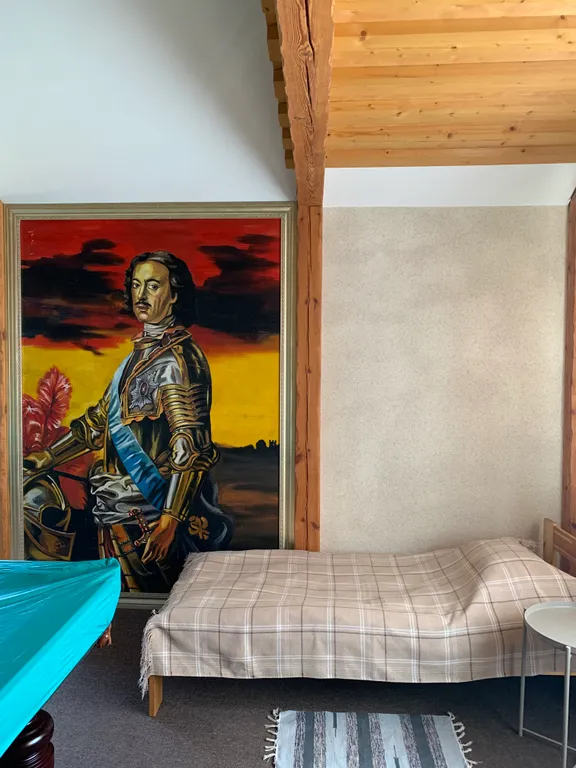 Уютная часть дома для спокойного отдыха рядом с Луговым парком