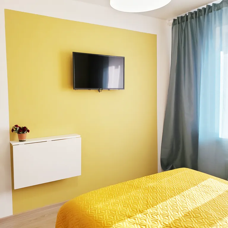 Уютная студия Лето в ЖК Факел