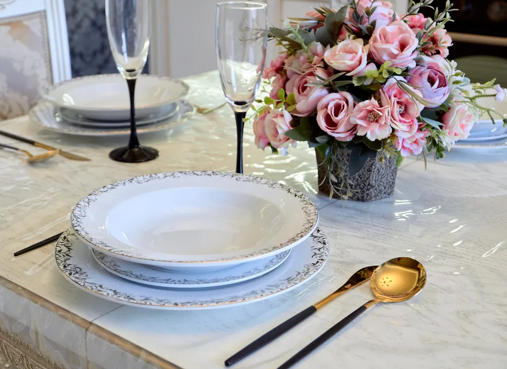 Двухкомнатные апартаменты возле парка со стороны "Долины роз"