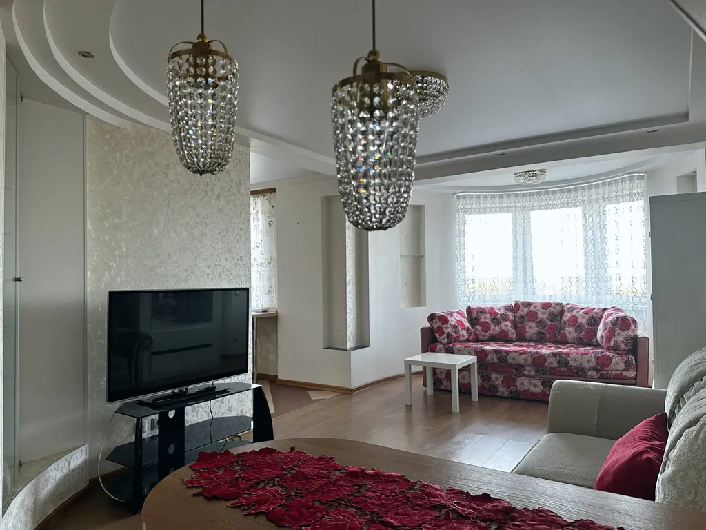 Квартира с панорамным видом на реку и все монастыри — аренда посуточно в Муром