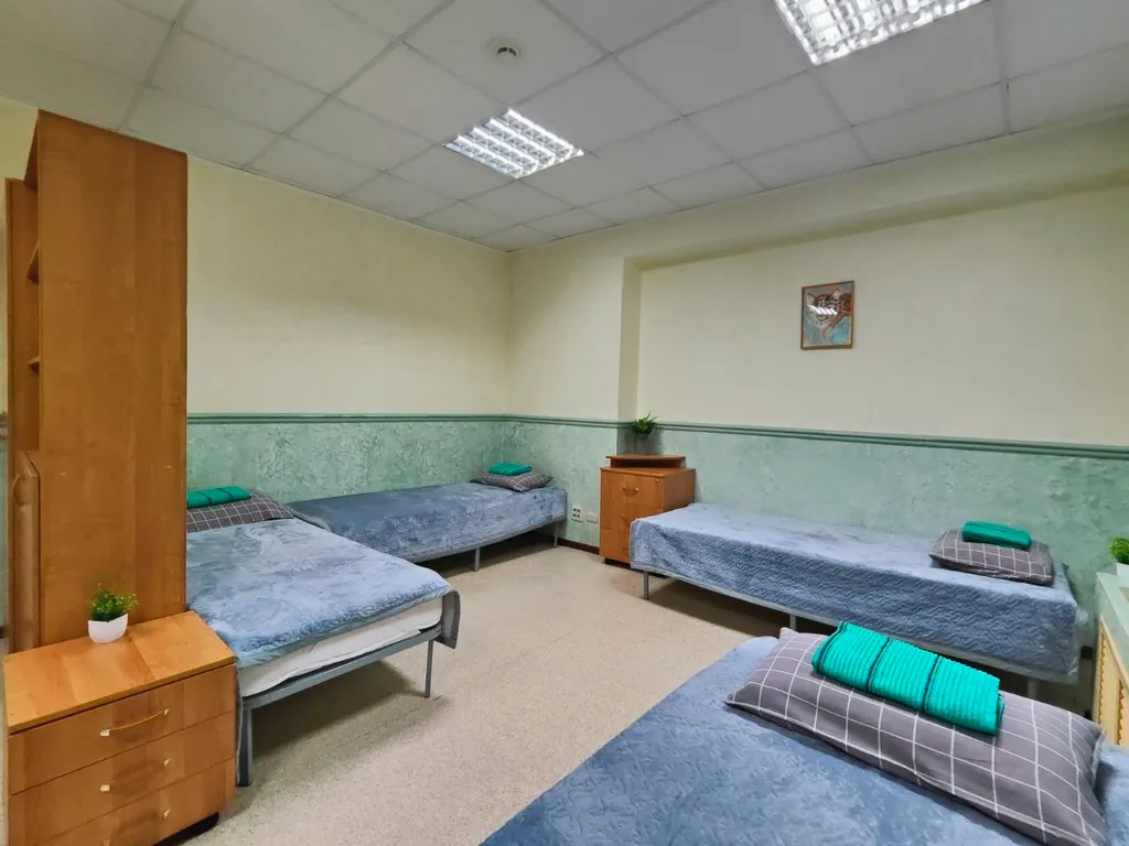 Квартира Стандартная четырехместная комната — аренда посуточно в Миасс