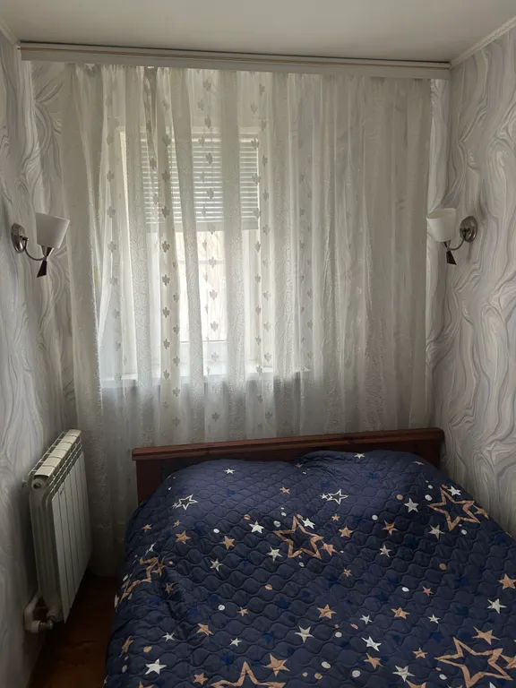 Домик в центре города