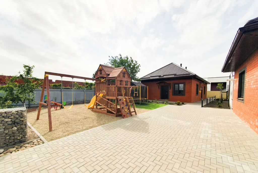 Отдельный дом на берегу Азовского моря