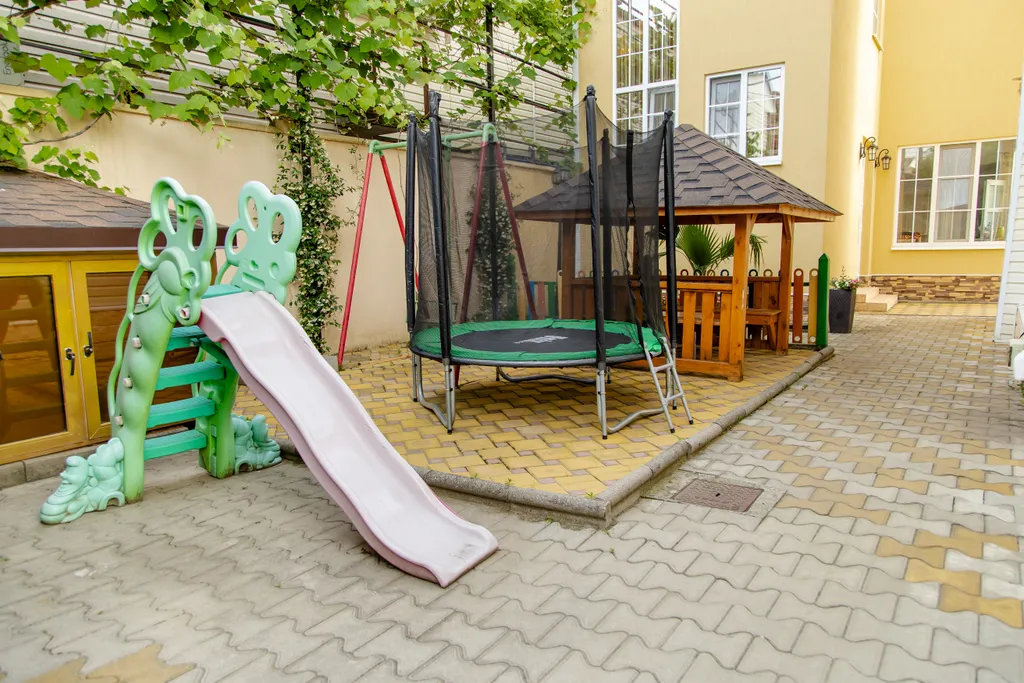 Отдельный коттедж "Регина" с бассейном и хаммамом  рядом с Сочи Парком