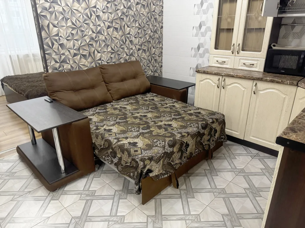 Две спальни в однокомнатной недалеко от  ТЦ "РИО"