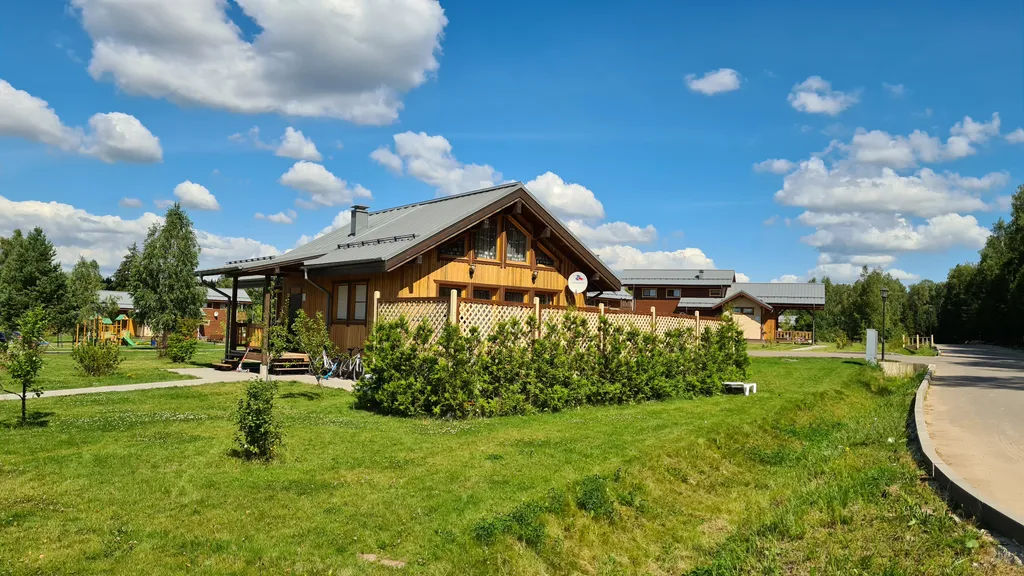 Коттедж на 6 человек Б8 — аренда посуточно в Серпухов