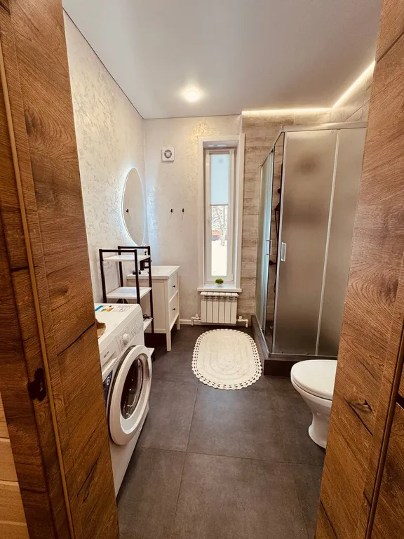 Гостевой дом в сосновом лесу в 15 минутах от курорта Манжерок