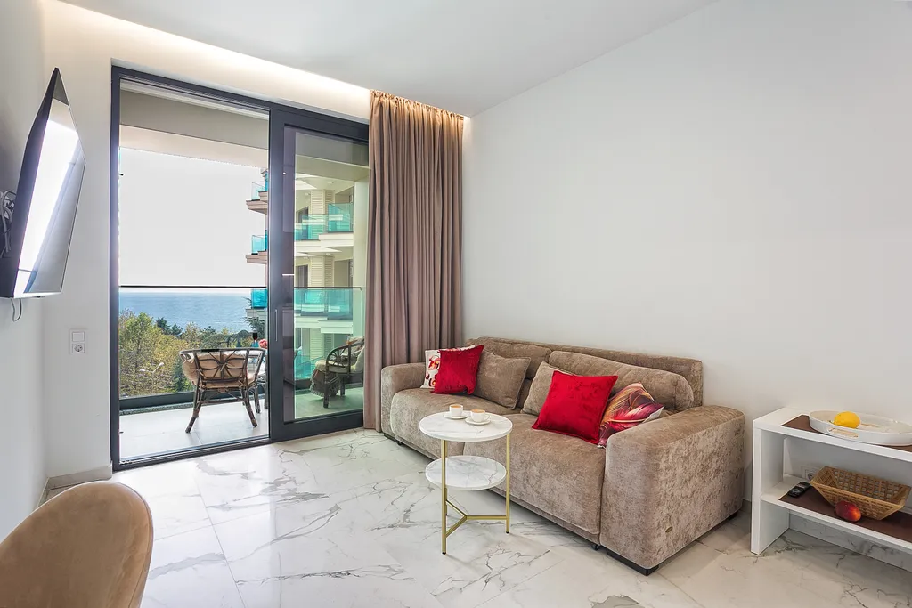 Апартаменты с видом на море в скай плаза