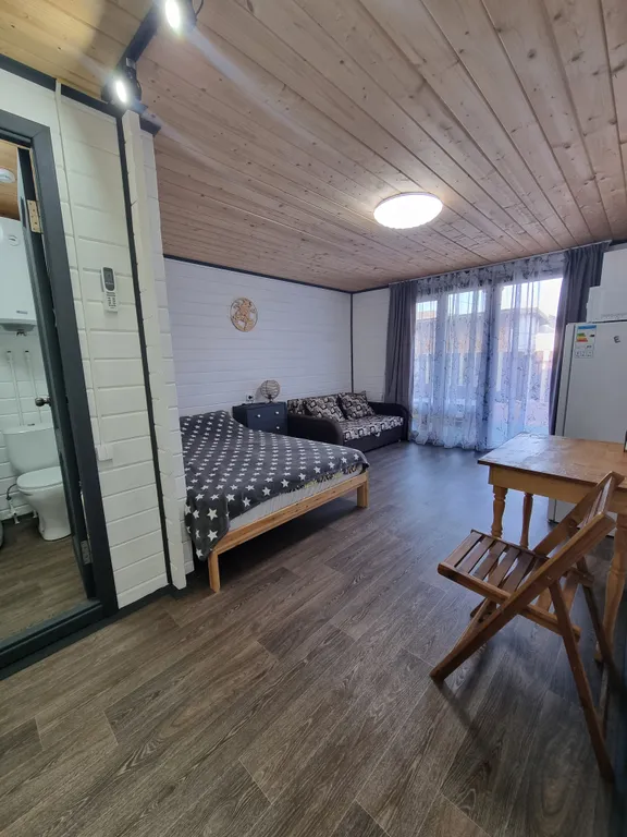 Коттедж Домик-студия 2 — аренда посуточно в Голубицкая