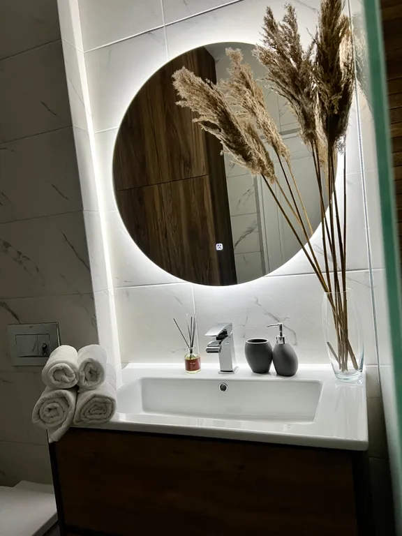 Современная квартира рядом с фонтаном и сквером Героев