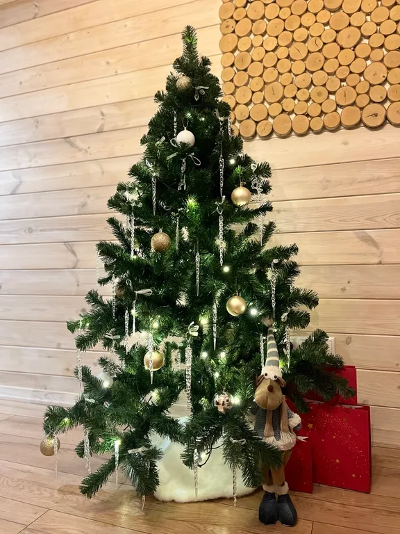 Уютный дом в стиле Барнхаус с чаном у леса, у нас есть баня.