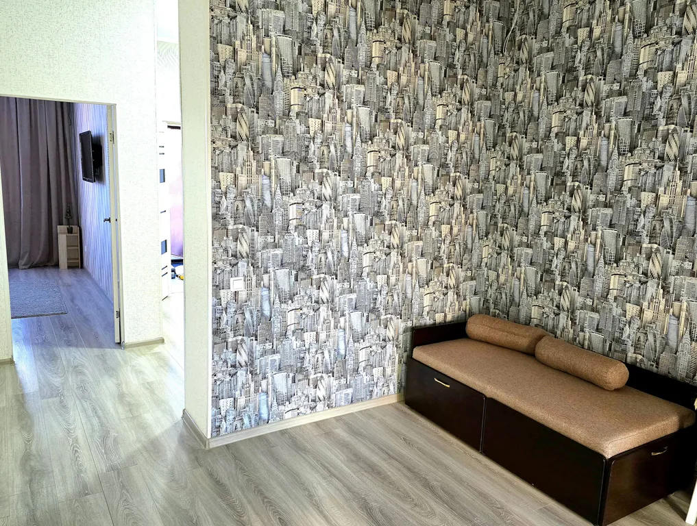 2 х комнатная Квартира с отдельным входом