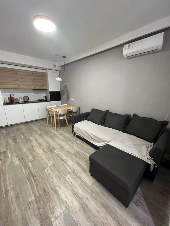 Коттедж Коттедж Таунхауз Тюльпановка — Головинка