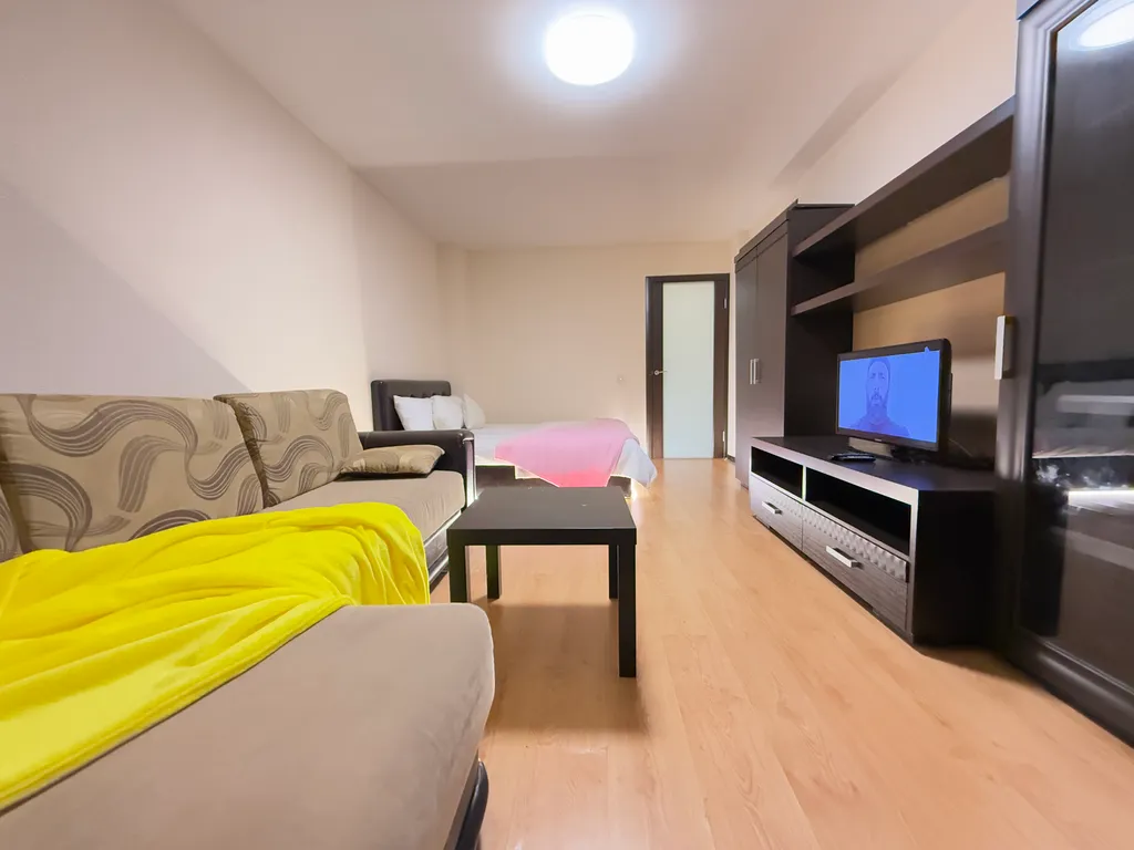 Тут хорошо на Щорса