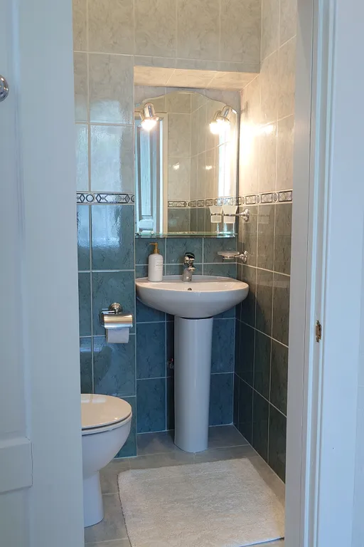 Квартира Уютная двухкомнатная квартира с видом в самом центре города — Севастополь