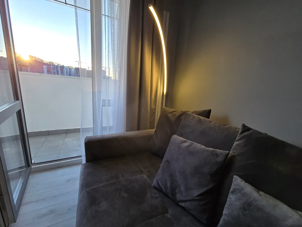 Новая квартира с выделенной спальней