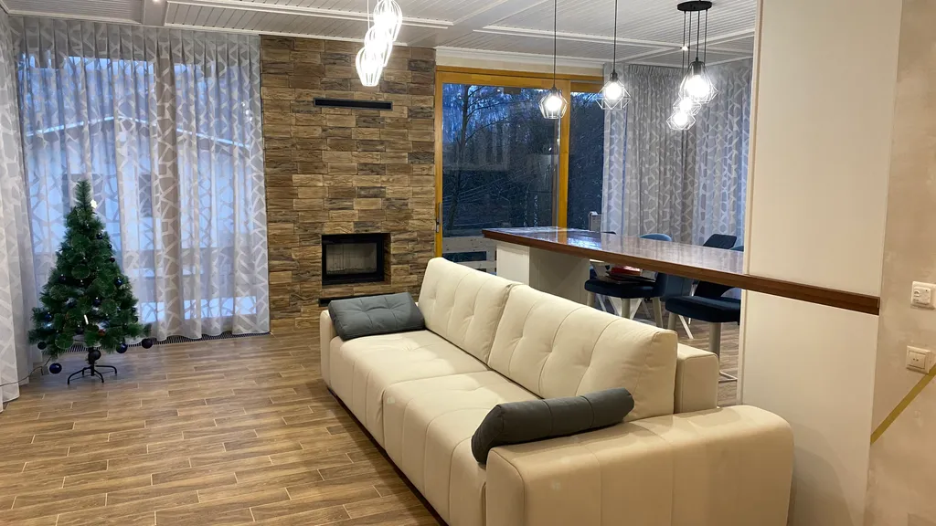 Шале с бассейном