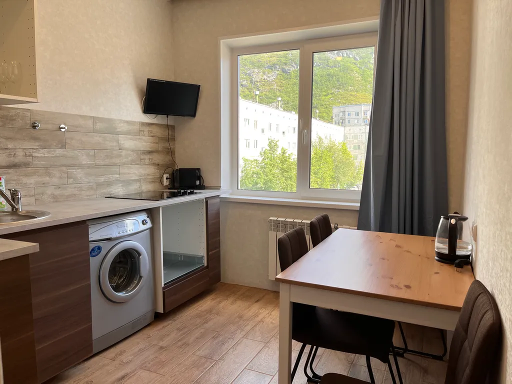 Квартира с современным ремонтом рядом со склоном