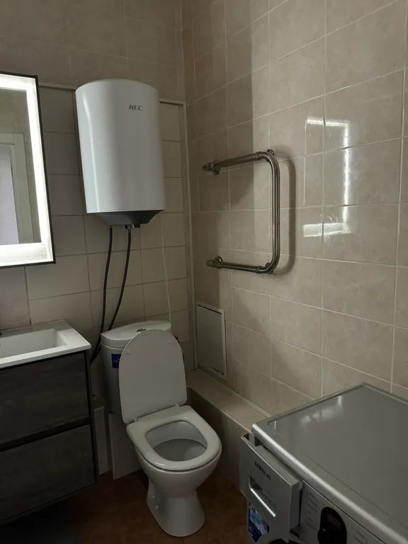 Уютная квартира с панорамными окнами в центре Иннополиса