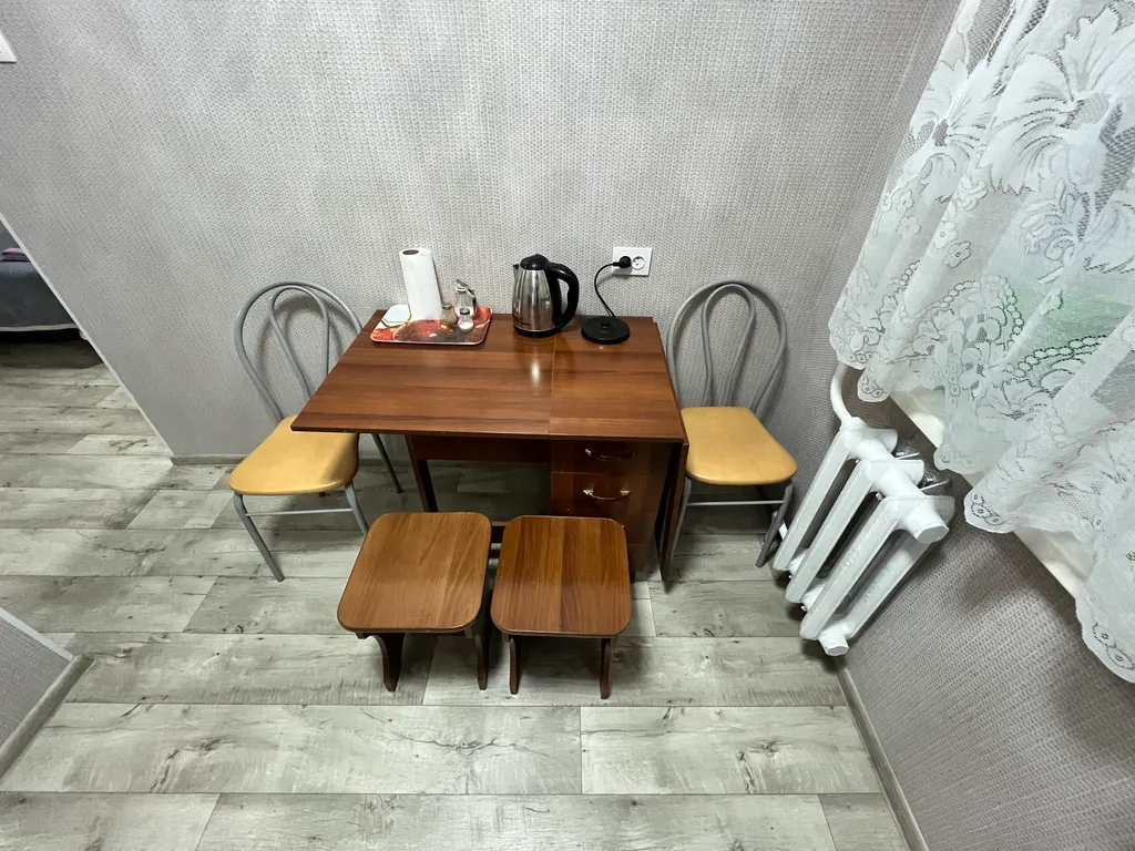 Проспект Ленина 98 кровать Ormatek+диван . Ост.5 поликлиника