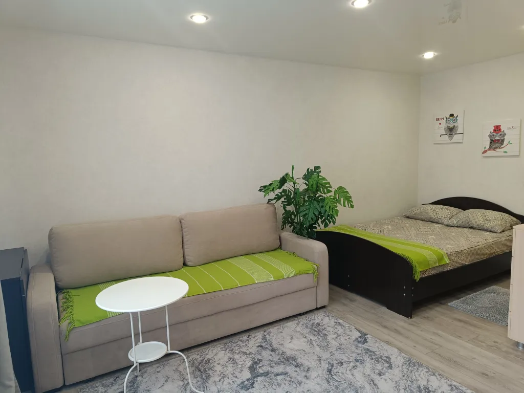 Уютная новая квартира с видом на закат