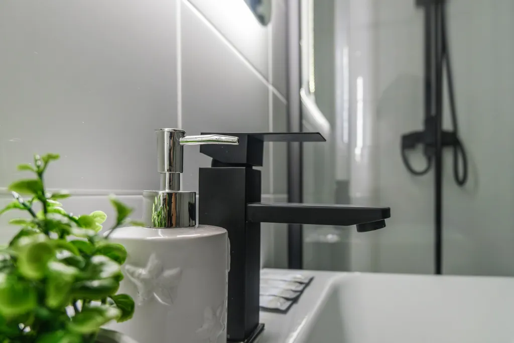 Квартира Квартира Просторная студия в теплых тонах — Екатеринбург