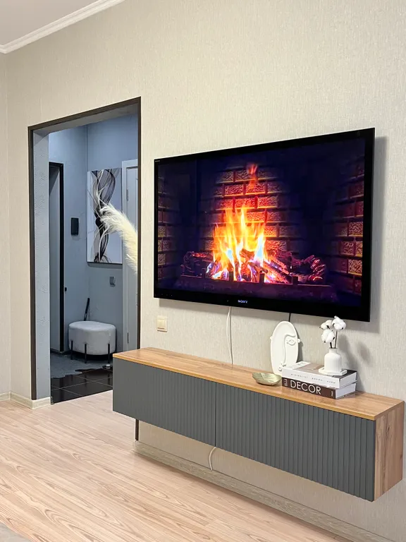 Дизайнерская квартира на Взлетке рядом с торговым центром Планета