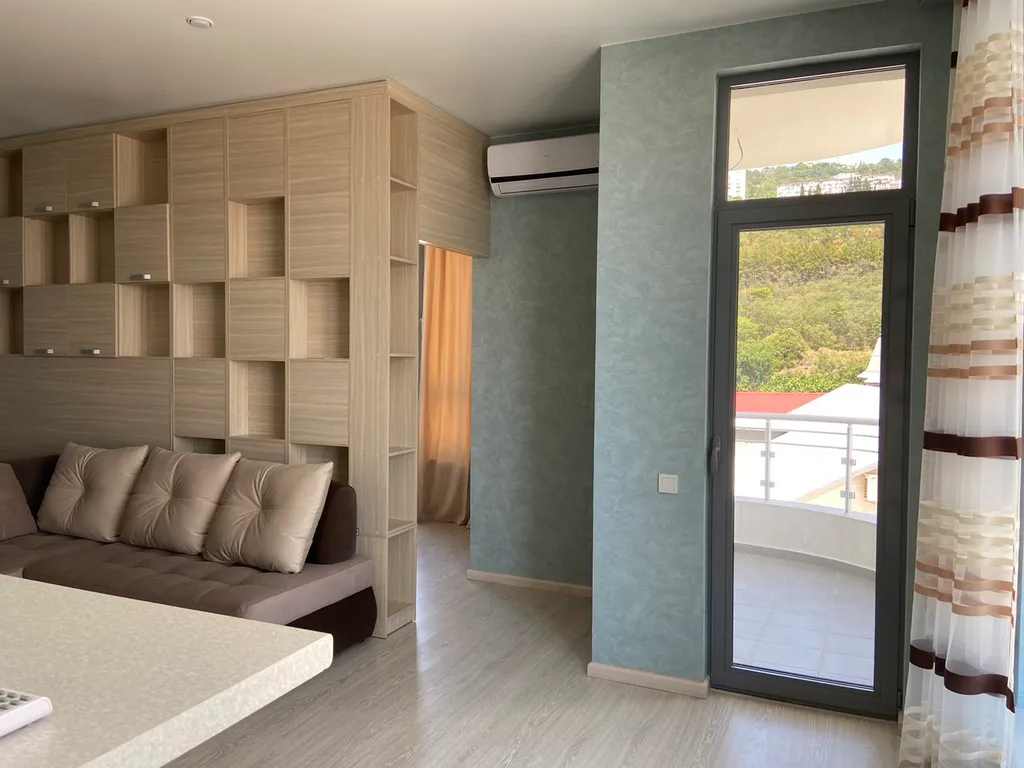 Стильные 2-комнатные аппартаменты с видом на горы и море