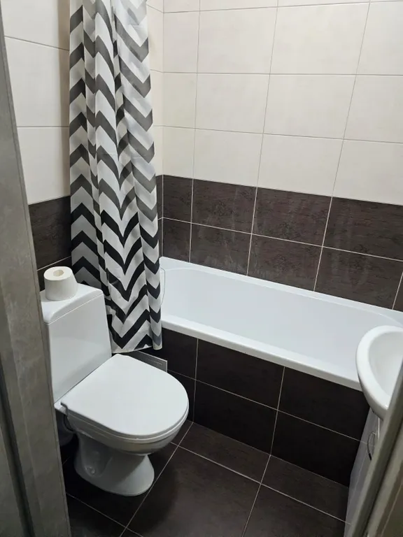 Уютная квартира в 2 небольших остановках от южного вокзала